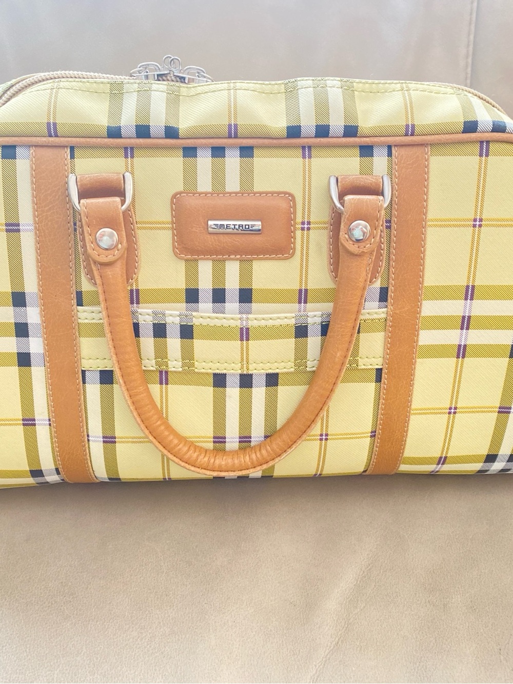 Metro waterproof Yellow Plaid Travel Bag with Tan Trim - Picture 3 of 9